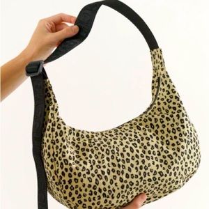 BAGGU Crescent Bag MEDIUM